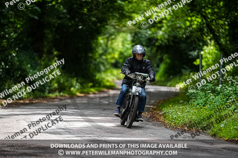 Vintage motorcycle club;eventdigitalimages;no limits trackdays;peter wileman photography;vintage motocycles;vmcc banbury run photographs